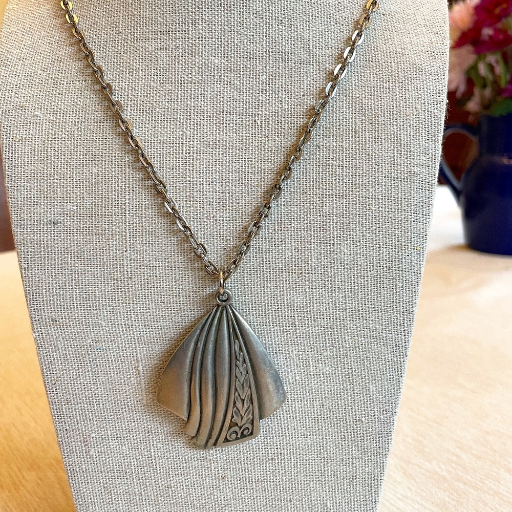 Vintage large R. Tennesmed Sweden Pewter necklace